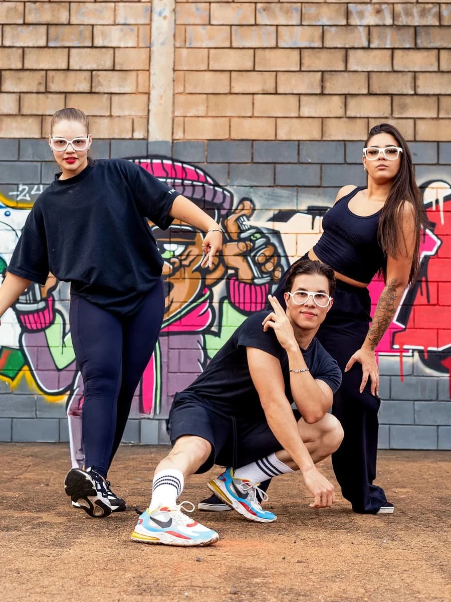 Usualdance — collab em ação