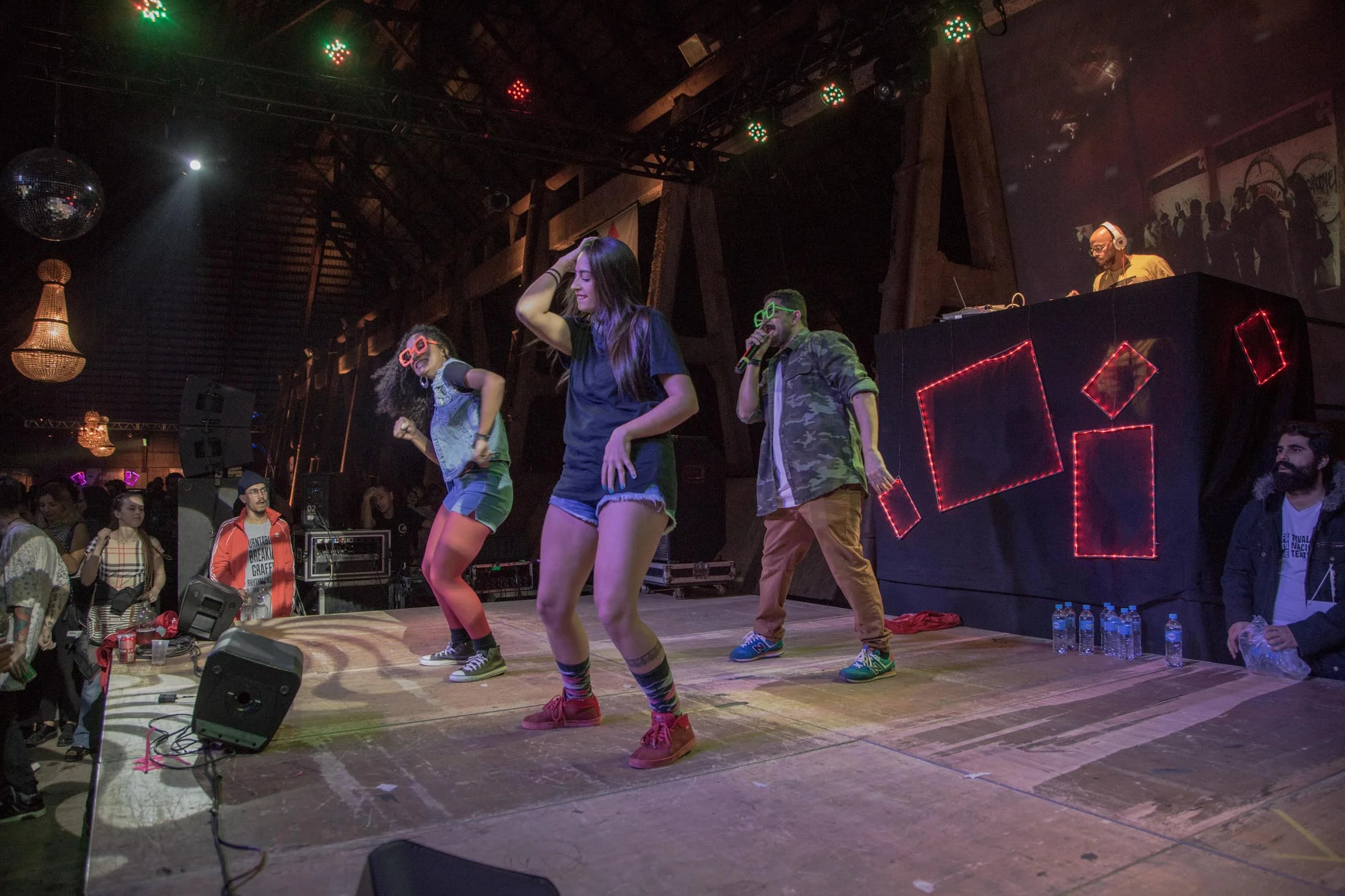 Usualdance — show personalizado em evento